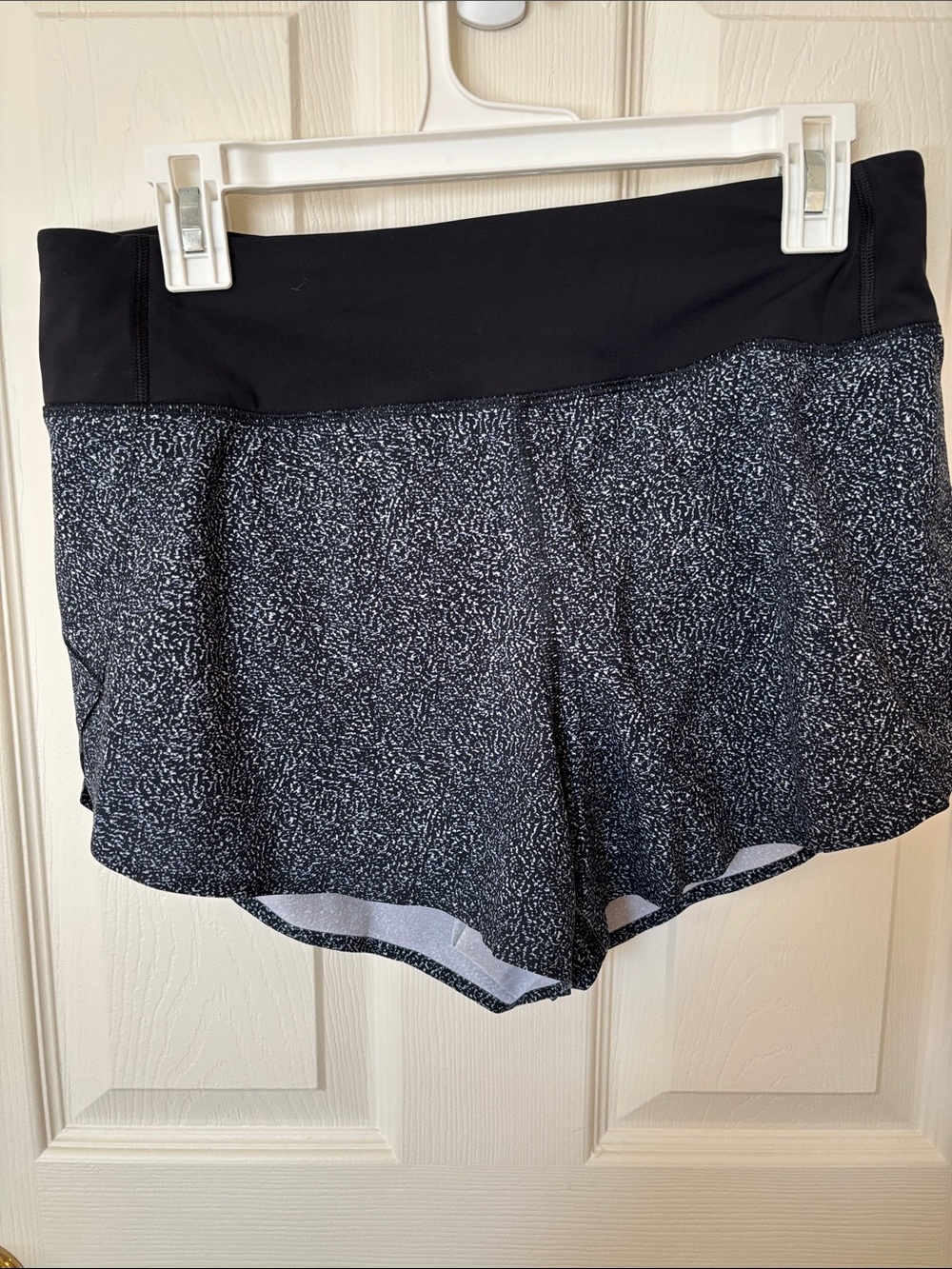 Athleta Black and Gray Speckled Run Shorts